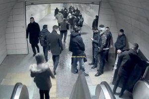 Y&uuml;r&uuml;yen merdiven kazasından yeni g&ouml;r&uuml;nt&uuml;ler