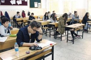 Anne-babalar dikkat! Liselere kayıtlar b&ouml;yle olacak