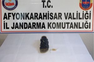 Cezaevindeki eşini ziyarete gelen kadının &uuml;zerinden &ccedil;ıktı