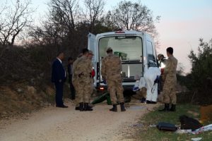 Kayıp kadının cesedi &ccedil;&uuml;r&uuml;m&uuml;ş halde bulundu
