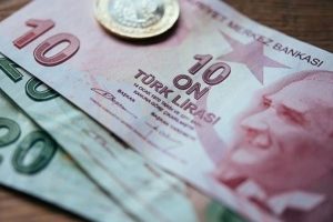 Devletten milyonlarca &ccedil;ocuğa cep har&ccedil;lığı