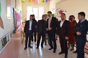 K&ouml;y okulunda 'T&uuml;rk&ccedil;e ve Fen Sokağı' kuruldu
