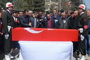 Şehit Piyade Uzman &Ccedil;avuş son yolculuğuna uğurlandı