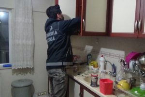 Bursa'da zehir tacirlerine eş zamanlı operasyon