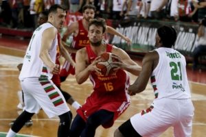 Olaylı ma&ccedil;ta Karşıyaka, Murcia'ya kaybetti!