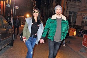 Hande Yener sevgilisiyle reklamda oynayacak