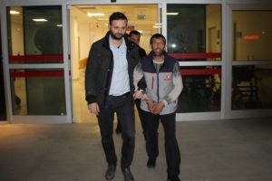 7 tavuk &ccedil;aldı, 20 dakikada yakalandı