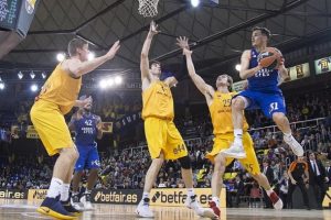 Anadolu Efes'in konuğu Barcelona Lassa