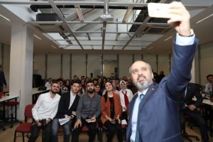 Bursa'da Başkan Aktaş gazeteci adaylarıyla buluştu