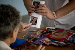 Alzheimer hastalığında &ccedil;ığır a&ccedil;acak 'anı tekrarlama' y&ouml;ntemi