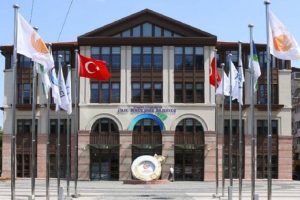 M&uuml;h&uuml;rlenen TV binası i&ccedil;in a&ccedil;ıklama geldi