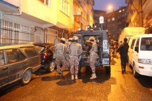 Şafak vakti uyuşturucu operasyonu!