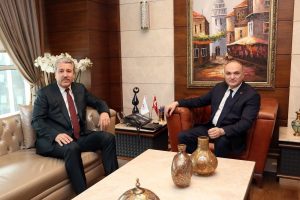 Ege &Uuml;niversitesinden, İzmir Teknoloji &Uuml;ss&uuml;ne tam destek