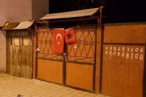 Makedonya'da T&uuml;rk bayrağına saldırıya UETD'den tepki