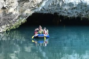 Turistlerin ilgi odağı 'Altınbeşik Mağarası'