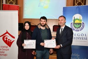 Bursa İneg&ouml;l Belediyesi'nden evlilik okulu