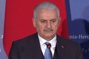 Başbakan Yıldırım'dan b&uuml;y&uuml;me rakamlarına ilk yorum