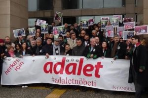 Avukatların 'Adalet n&ouml;beti' 1. yılında