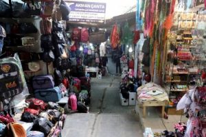 Mardin'in tarihi &ccedil;arşı ve sokakları onarılıyor