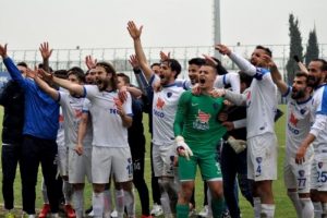 Karacabey Birlikspor Teknik Direkt&ouml;r&uuml; Durmuş: "Play-off şansımız s&uuml;recek"