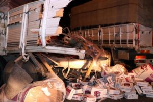 Gece yarısı zincirleme trafik kazası: 2 yaralı