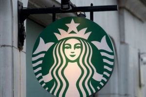 Starbucks, kahve &uuml;r&uuml;nlerine 'kanser uyarısı' koyacak