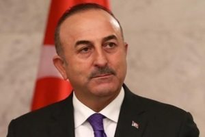 &Ccedil;avuşoğlu: 'Ter&ouml;ristlerin tarafındalar...'
