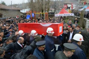 Hakkari şehidi son yolculuğuna uğurlandı