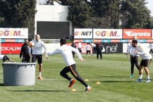 Galatasaray Trabzonspor ma&ccedil;ı hazırlıklarına devam etti