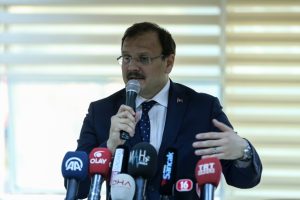 &Ccedil;avuşoğlu, Bursa Gemlik'te "Şehitler K&ouml;şesi"nin a&ccedil;ılışında konuştu