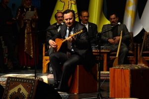 Bursa'da "1'inci Uluslararası Aşık Z&uuml;lali Anma Programı" d&uuml;zenlendi