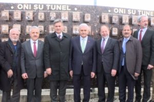 Başbakan Yıldırım, Umut T&uuml;neli'ni ziyaret etti