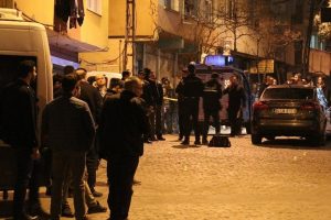 İstanbul'da kahvehaneye silahlı saldırı! 6 yaralı