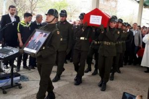 İntihar eden Uzman Onbaşı toprağa verildi