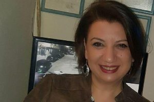 Ekskvat&ouml;r tatilcilere &ccedil;arptı: 1 kadın &ouml;ld&uuml;, diğeri yaralandı