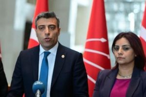 CHP'den Demirtaş'a &uuml;st d&uuml;zey ziyaret