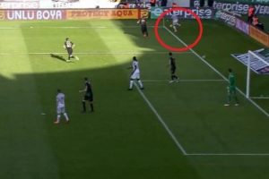 Başakşehir'in galibiyet gol&uuml; olay yarattı!
