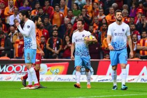 Trabzonspor, bu sezon ilk kez istanbul'da yenildi