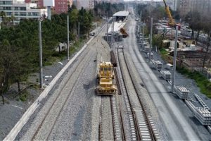 Halkalı-Sirkeci Banliy&ouml; hattında test s&uuml;r&uuml;ş&uuml; başladı