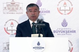 Milli Eğitim Bakanı İsmet Yılmaz'dan ikili eğitim a&ccedil;ıklaması