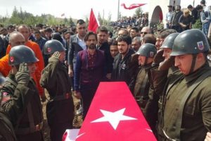 Konya şehidini dualarla son yolculuğuna uğurladı