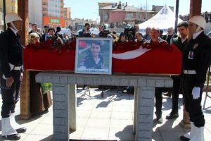 UMKE şehidi son yolculuğuna uğurlandı