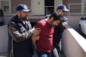 Bombayla yakalanan 2 MLKP &uuml;yesi adliyeye sevk edildi