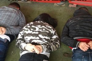 Otostop &ccedil;eken kadını aracına alınca başına gelmeyen kalmadı!
