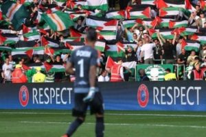 Celtic taraftarından Filistin'e b&uuml;y&uuml;k destek