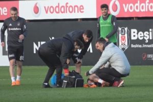 Beşiktaş'ta Medel korkuttu