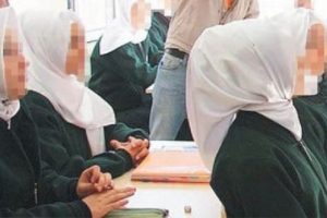 Milli eğitim m&uuml;d&uuml;rl&uuml;ğ&uuml; &ccedil;alıştayında &ccedil;arpıcı tespit: İmam hatipliler deizme kayıyor
