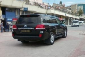KKTC'de makam şof&ouml;r&uuml;ne 14 bin TL ek mesai skandalı