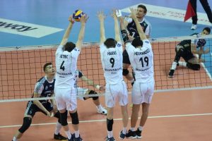Arkas Spor, Halkbank'ı 3-2 ge&ccedil;ti