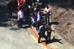 Youtube'un California'daki merkezinde silah sesleri